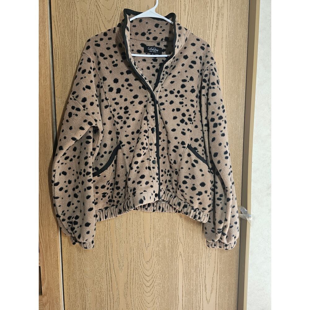 Coffee shop NY  XL animal print snap front cropped jacket